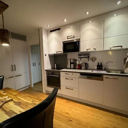 3-room With Sauna And Pool & Walk To Slopes - Jokercard Included Apartament